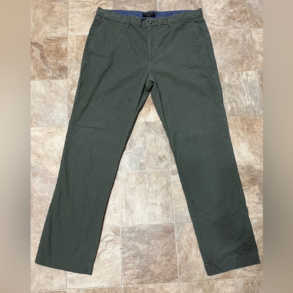 Banana republic Emerson straight rapid movement pants